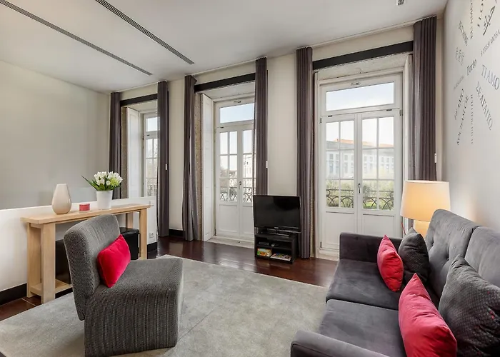 Apartment Charming With Street-view In Porto
